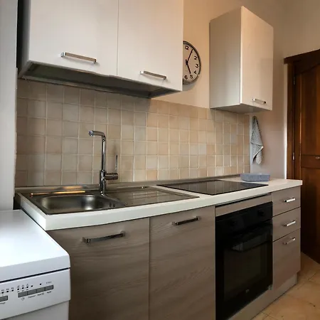 De Filippi Flat